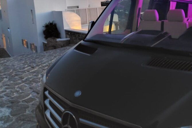 private-mykonos-airport-port-luxury-transfer