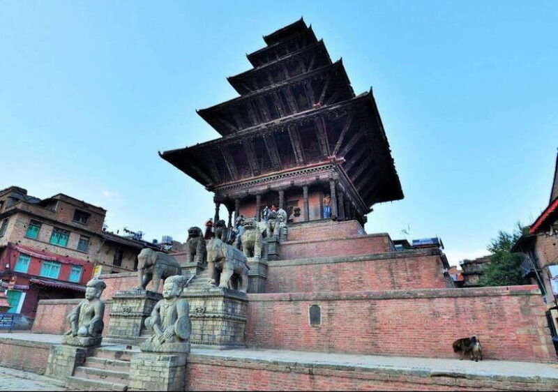 private-nagarkot-bhaktapur-tour-culture-views-heritage