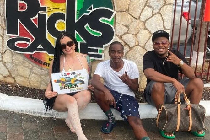 private-negril-7-mile-beach-and-ricks-cafe-tour-from-montego-bay