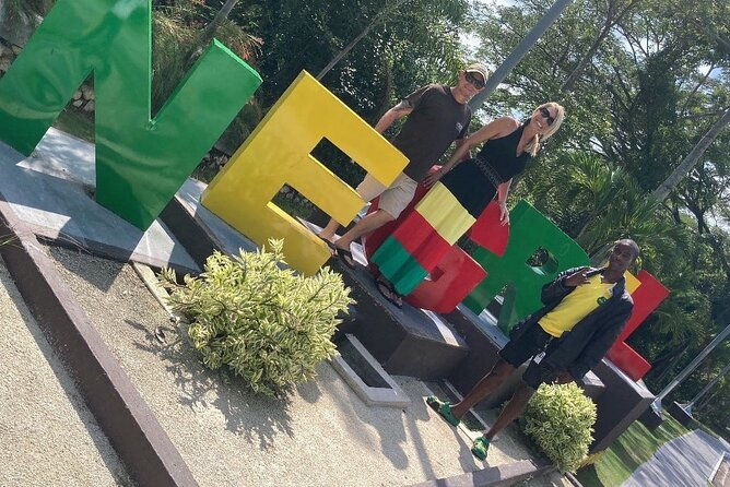 private-negril-7-mile-beach-and-ricks-cafe-tour-from-montego-bay