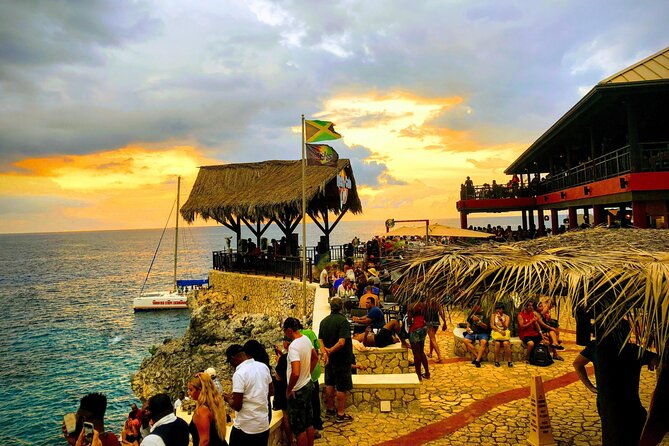 private-negril-beach-and-ricks-cafe-from-montego-bay