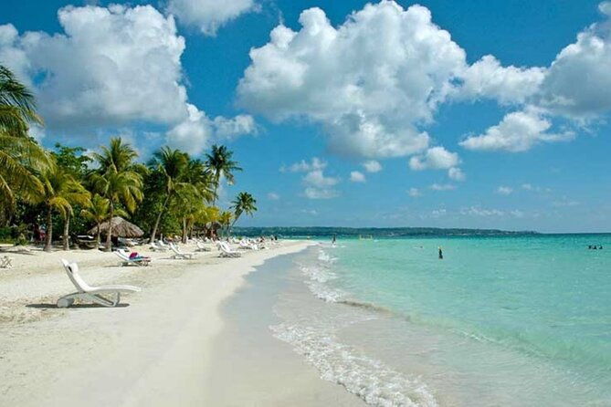 private-negril-day-trip-to-seven-miles-beach-and-ricks-cafe-from-runaway-bay