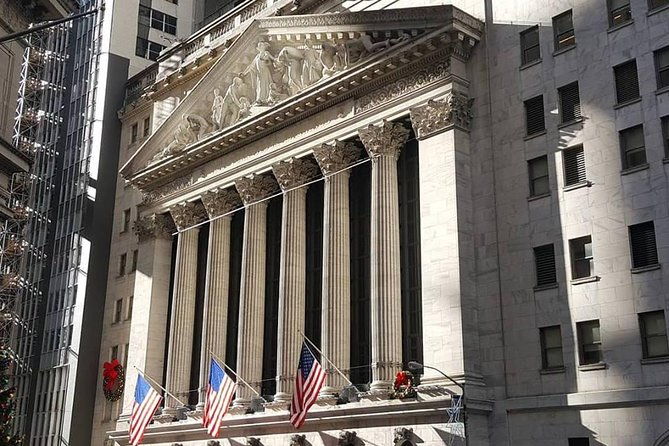 private-new-york-city-historic-downtown-and-wall-street-walking-tour-including-911-memorial
