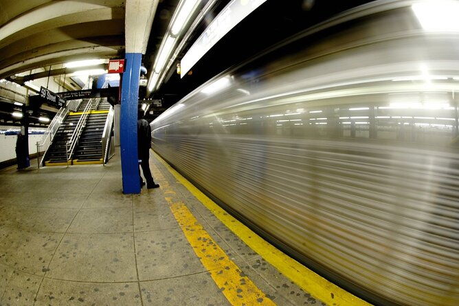 private-new-york-city-subway-tour-with-a-local