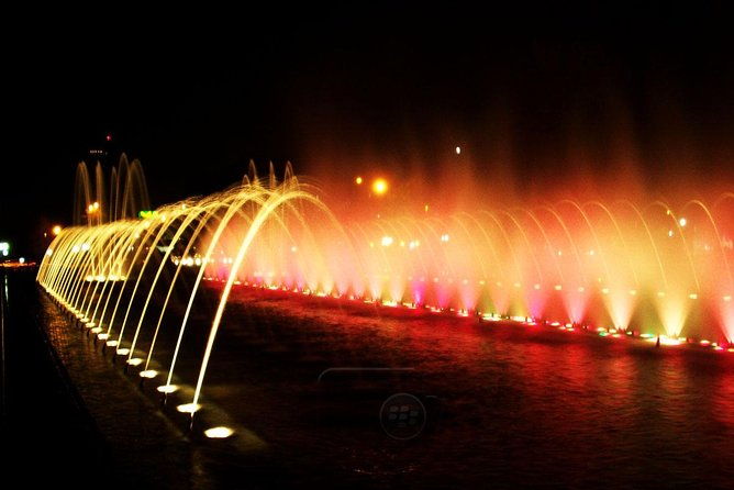 private-night-city-tour-with-san-cristobal-hill-and-dinner-show