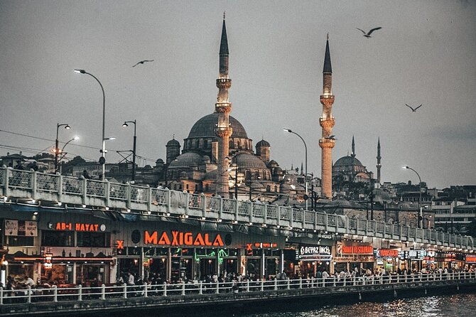 private-night-tour-in-istanbul-with-friendly-local-guide
