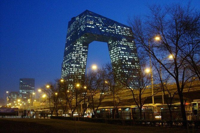 Private Night Transfer with English Speaking Driver Service - FAQs