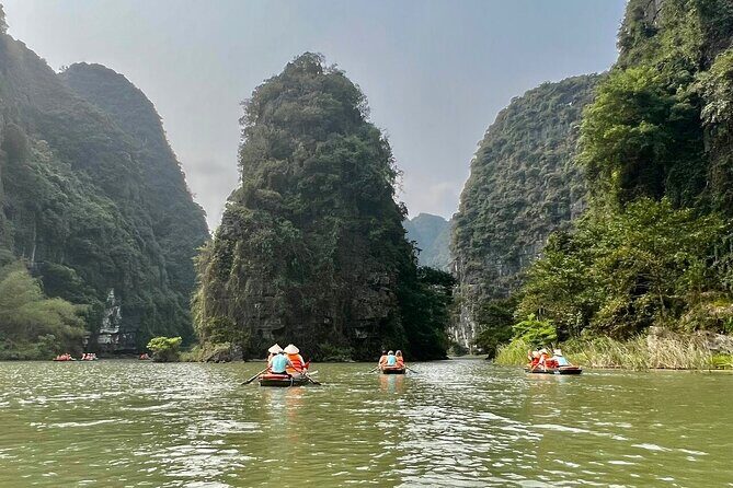 Private Ninh Binh Day Trip: Trang An & Bich Dong - FAQ