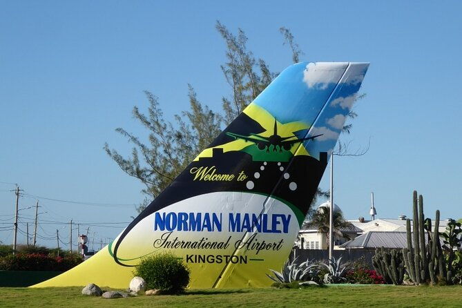 private-norman-manley-airport-transfers