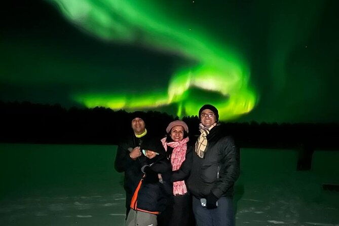 private-northern-light-adventure-by-vip-car-and-snow-scooters
