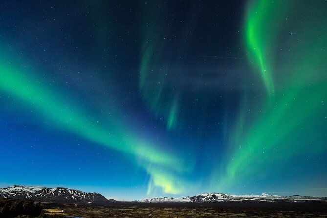 private-northern-lights-adventure-with-lobster-dinner