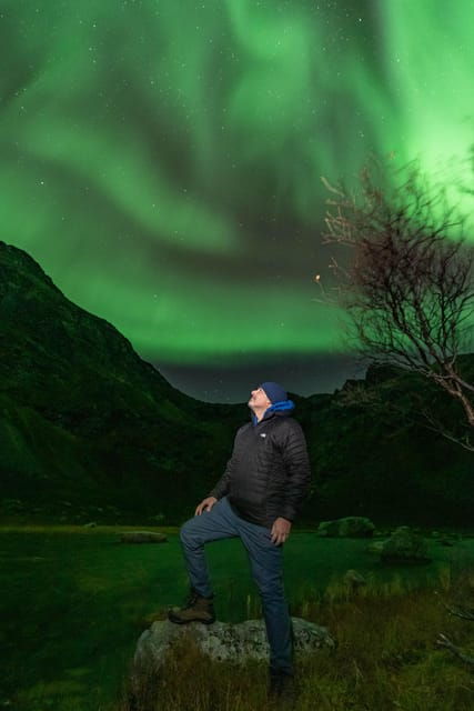 private-northern-lights-tour-with-a-photographer
