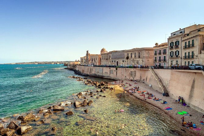 private-noto-marzamemi-tour-with-seaside-seafood-lunch