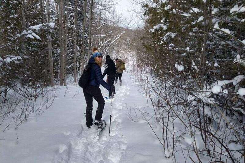 private-nottawasaga-bluffs-caves-snowshoe-creemore-collingwd