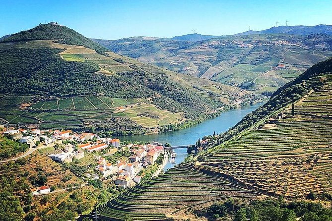 private-off-the-beaten-douro-valley-wine-tour