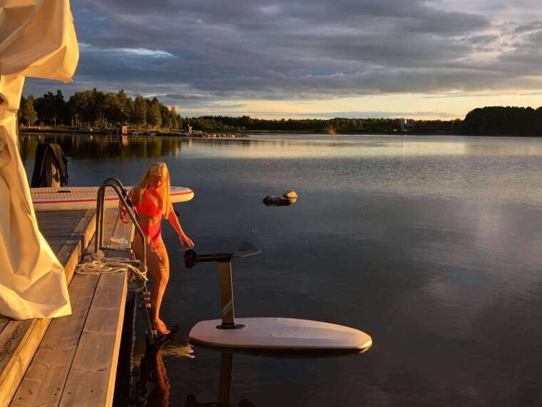 private-offwater-efoil-hydro-fliteboard-rental-experience