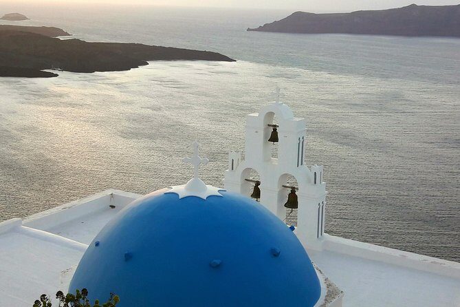 Private Oia Panoramic Scenes: Embrace the most picturesque village of Santorini! - Authentic Experiences and Local Guides