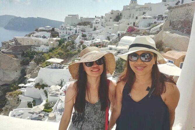 Private Oia Panoramic Scenes: Embrace the most picturesque village of Santorini! - Value for Money
