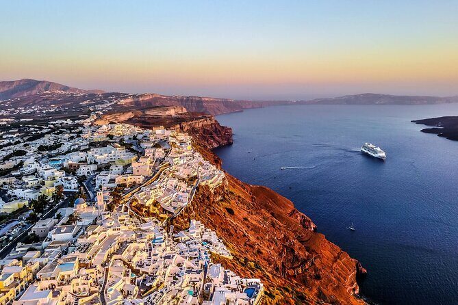 Private Oia Panoramic Scenes: Embrace the most picturesque village of Santorini! - FAQs