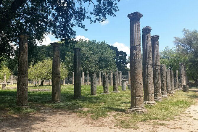 private-olympia-skip-the-line-tour-with-a-local-tour-guide