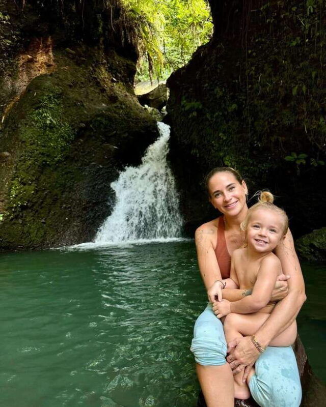 private-one-day-tour-authentic-tete-batu-sukarara-village