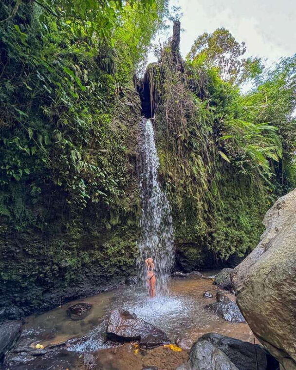 private-one-day-tour-authentic-tete-batu-sukarara-village