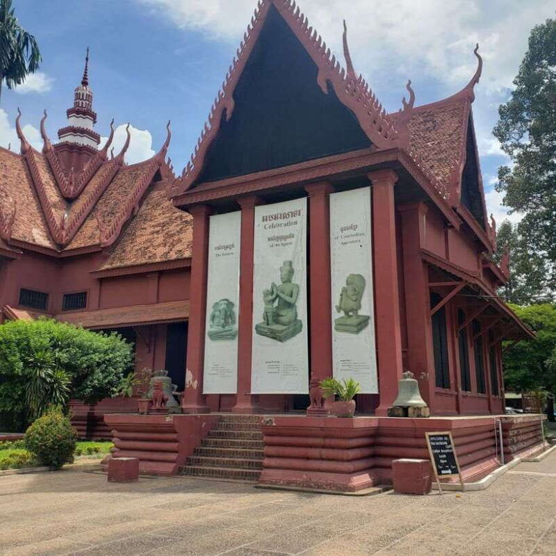 private-one-day-tour-in-phnom-penh