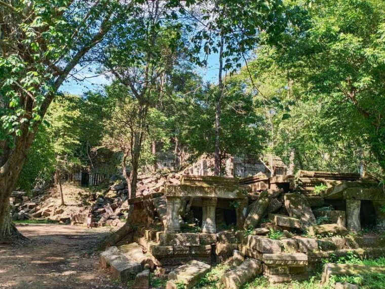 private-one-day-trip-pyramid-temple-koh-ker-and-beng-mealea