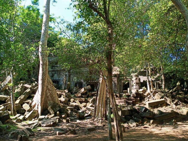 private-one-day-trip-to-banteay-srei-beng-mealea-and-rolous