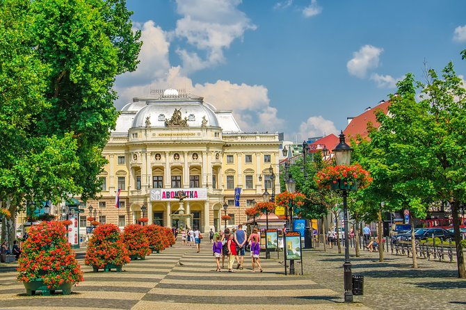 private-one-day-trip-to-bratislava-from-vienna