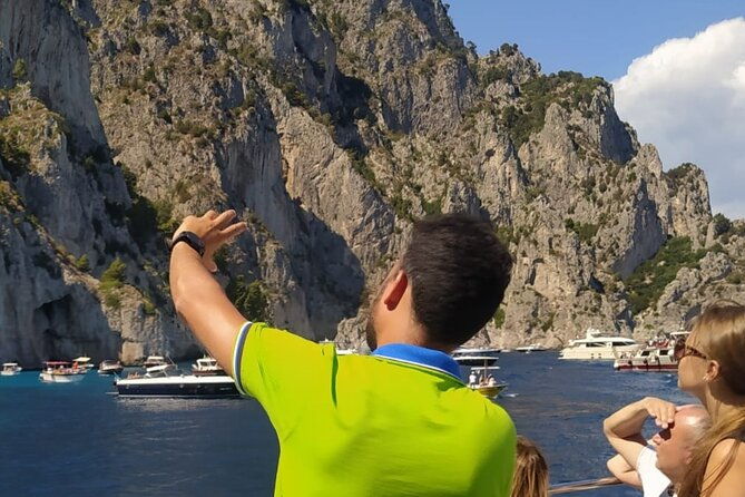 private-one-day-walking-tour-of-capri-with-guide