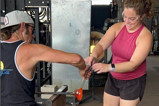 private-one-piece-glassblowing-lesson-for-1-or-2-people-2