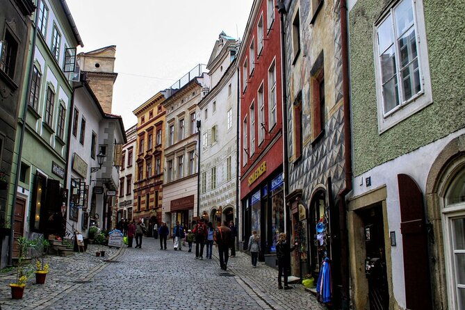 private-one-way-transfer-from-cesky-krumlov-to-vienna