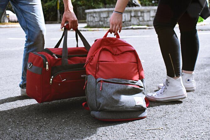 Private One-Way Transfer from Kraków to Katowice Airport - The Details of the Transfer Experience