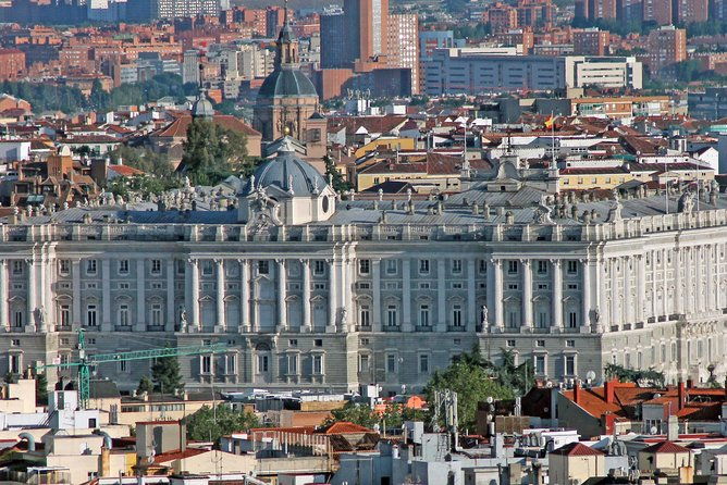 private-one-way-transfer-from-to-madrid-to-from-segovia