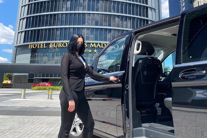 private-one-way-transfer-to-or-from-madrid-airport-with-private-pick-up