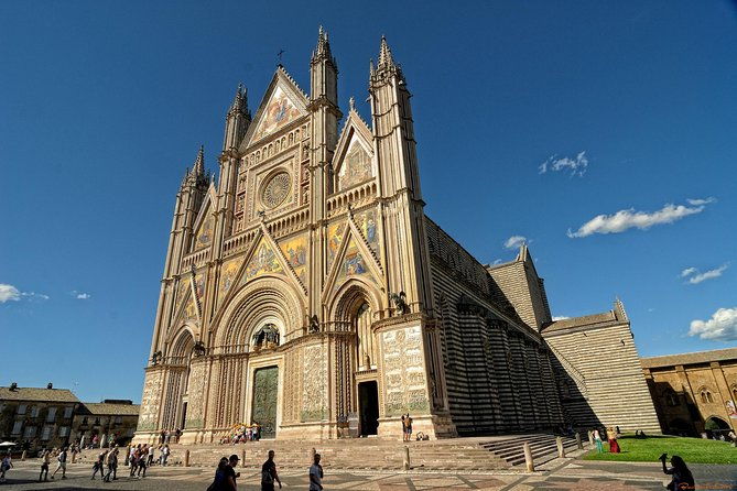 private-orvieto-and-tuscany-wine-tour-from-rome