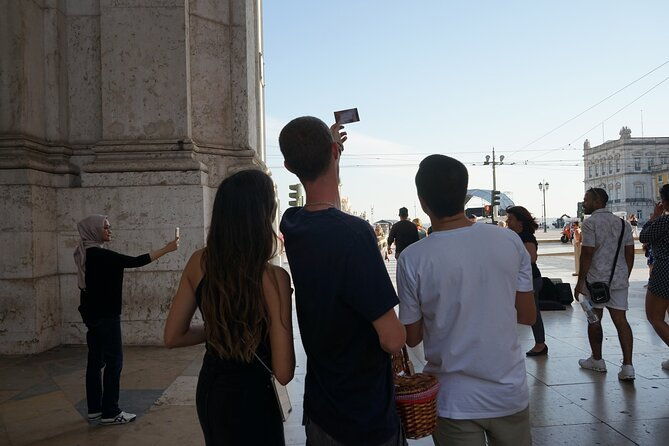 private-outdoor-escape-game-in-lisbon-2