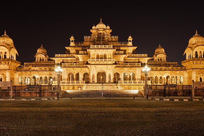 Private Overnight Jaipur City Tour from Delhi - Exploring the Itinerary: What You Can Expect