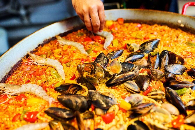 private-paella-cooking-class-and-market-visit-with-personal-chef