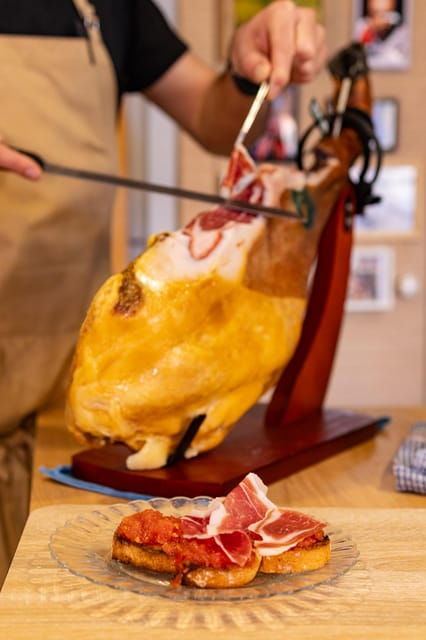 private-paella-tapas-cooking-class-in-a-local-chefs-home