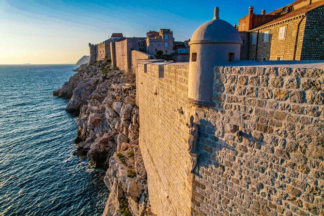 private-panorama-tour-around-dubrovnik-city-walls