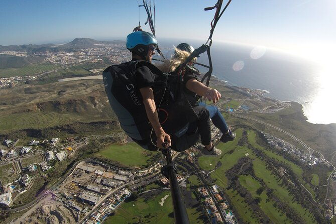 private-paragliding-flight-experience-in-tenerife