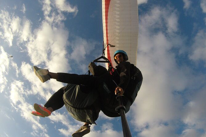 private-paragliding-flight-experience-in-tenerife