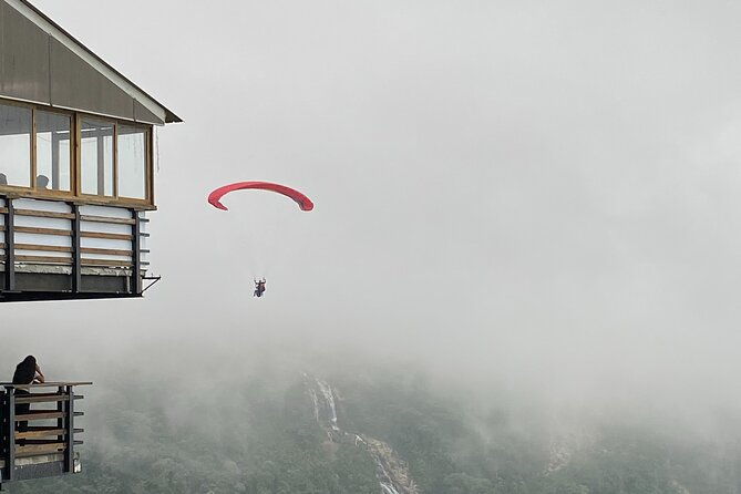 private-paragliding-flight-medellin