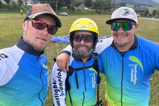 private-paragliding-tandem-flight-dolomites-alps-kronplatz