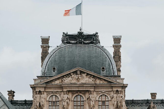 private-paris-louvre-museum-transfers-01-07-pax