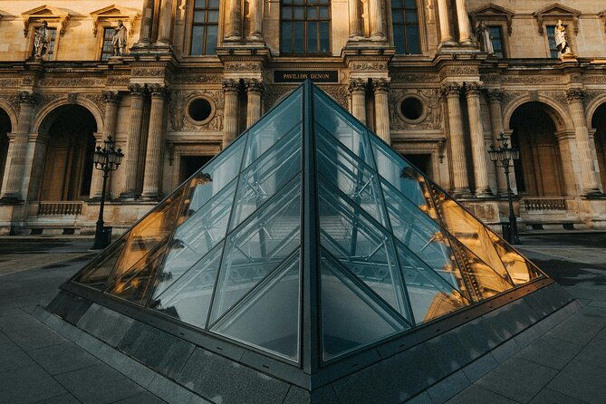 private-paris-louvre-museum-transfers-01-07-pax