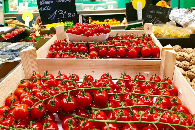 private-paris-marche-daligre-walking-tour-with-tastings-2