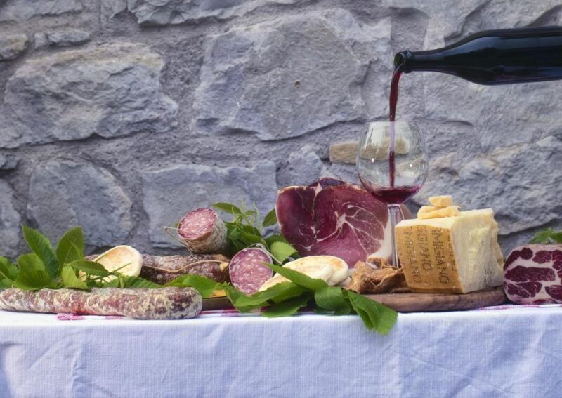 private-parmigiano-reggiano-prosciutto-and-balsamico-tour